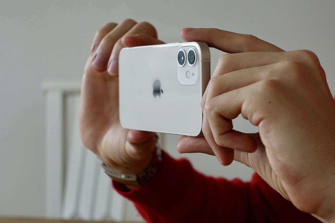 iPhone 13 może mieć nowe funkcje fotograficzne i filmowe. Zapowiada się świetnie
