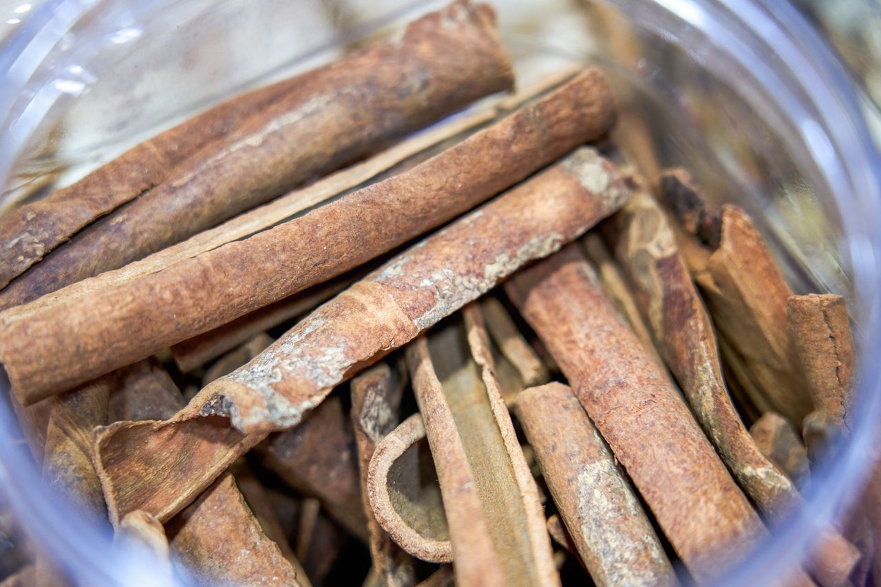 Cinnamon water: A surprising health powerhouse in your pantry