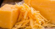 Skarbnica wapnia, idealny do tostów i wrapów. W Lidlu i Netto wybieram zamiast goudy