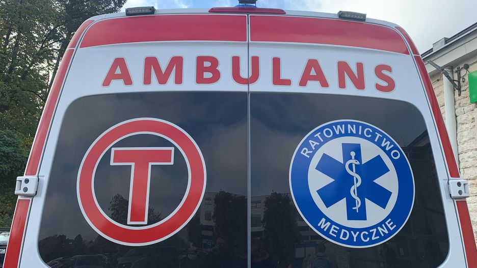 ambulansWarszawa, 10.10.2024. Ambulans - zdj�cie ilustracyjne.
PAP/Albert ZawadaAlbert Zawadafot pnp, foto pnp, fotopnp, fotpnp, ilustracja, ilustracje, karetka, medycyna, ochrona zdrowia, opieka medyczna, plac�wka medyczna, pnp, SOR, szpital, szpitalna, zdrowie