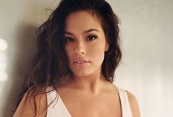 Ashley Graham spaceruje ulicami Los Angeles. Jej strój przyciąga uwagę