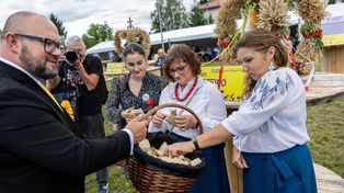 Cała gmina świętowała plony. Tak wyglądały dożynki w Złejwsi Wielkiej [zdjęcia]