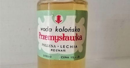 Kultowe kosmetyki z PRL-u. Większość wykłada się na czwartym pytaniu