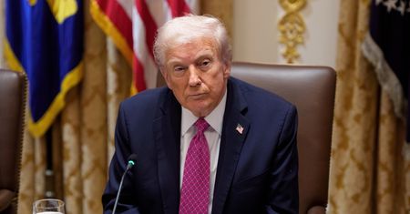 Trump dogaduje się z Chinami. Mówi o planowanym spotkaniu