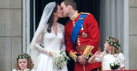 William i Kate świętują 14. rocznicę ślubu. Ceremonia nie obyła się bez wpadek. Uczestniczyli w niej ich ex