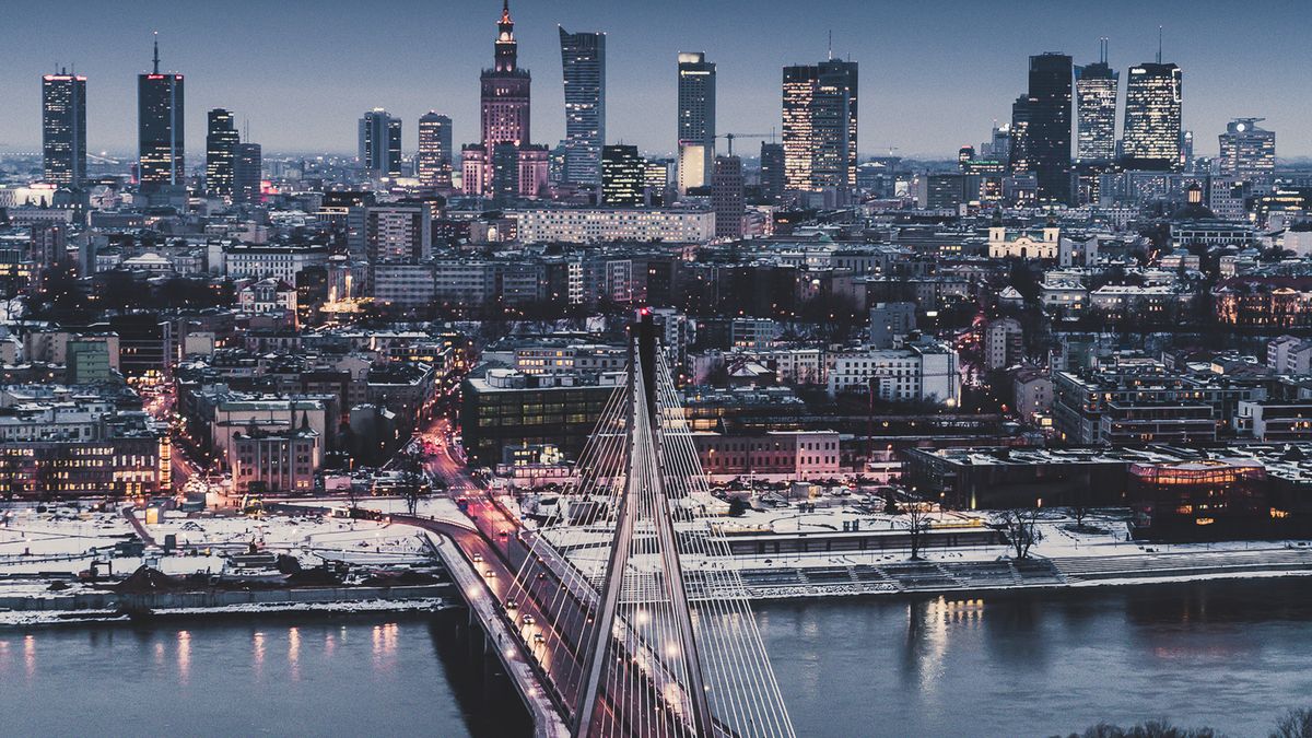 Poznajesz to miasto? Rafał Ganowski opowiedział nam o projekcie "Warsaw By Drone" 1