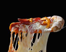 Uzależnienie od pizzy z serem i szynką może być niebezpieczne