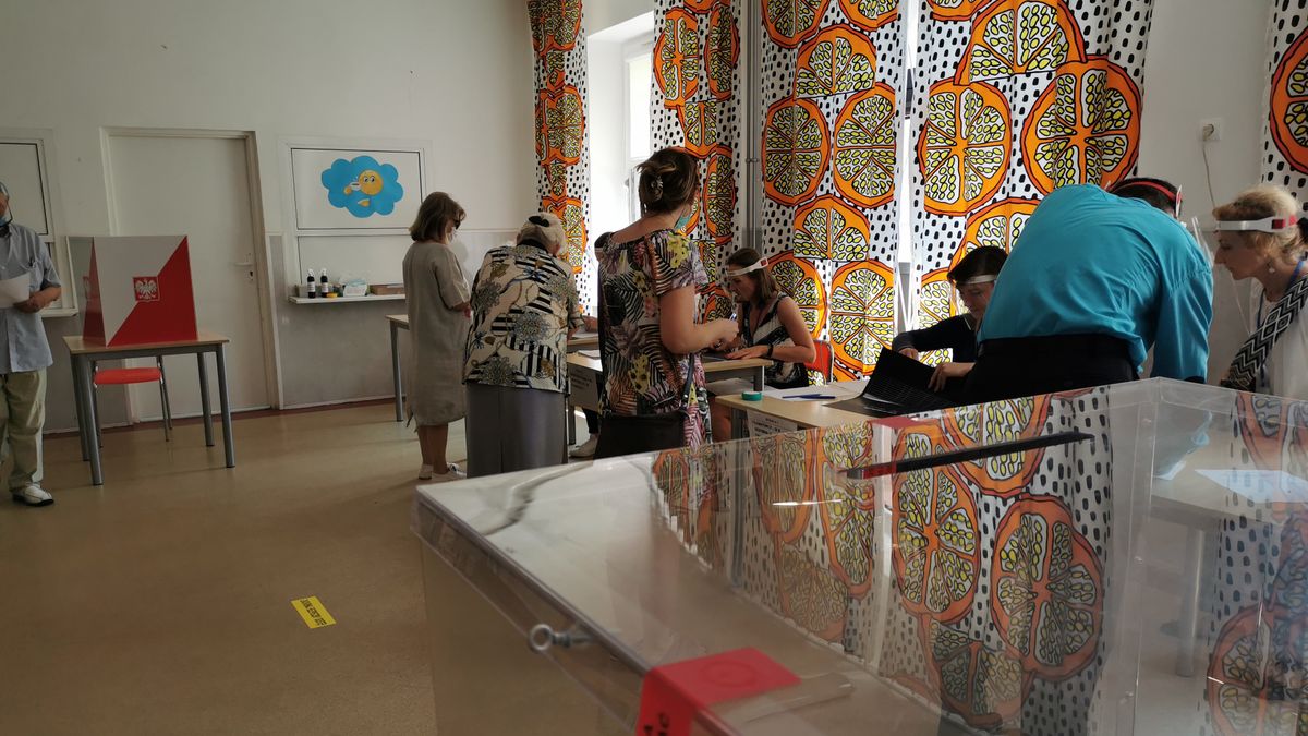 W Krynicy-Zdroju i Zakopanem liczba chętnych do głosowania przekroczyła oczekiwania organizatorów.