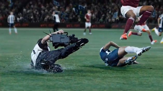 Kamerzyści i fotografowie tak blisko sportowców, jak tylko zechcą. Co by się stało? 1