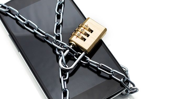 SALT - karta, która automatycznie odblokuje telefon. Koniec z wpisywaniem kodu PIN! 1