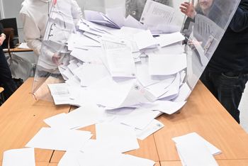 Przedarła kartę wyborczą. Sąd mówi o konflikcie wewnętrznym