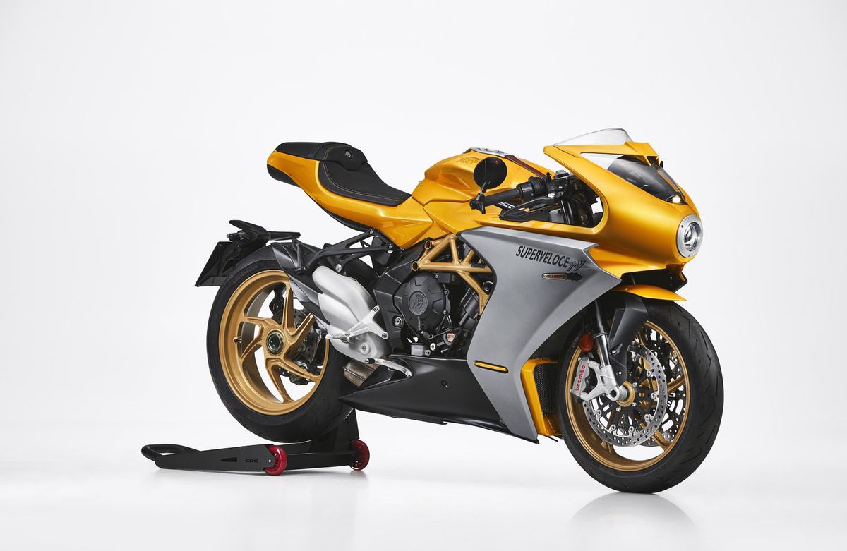 MV Agusta Superveloce 800