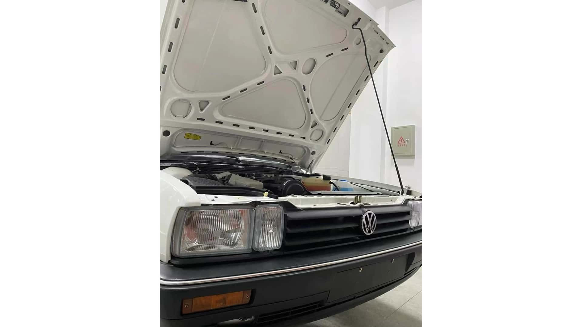 VW Santana porzucone w Chinach