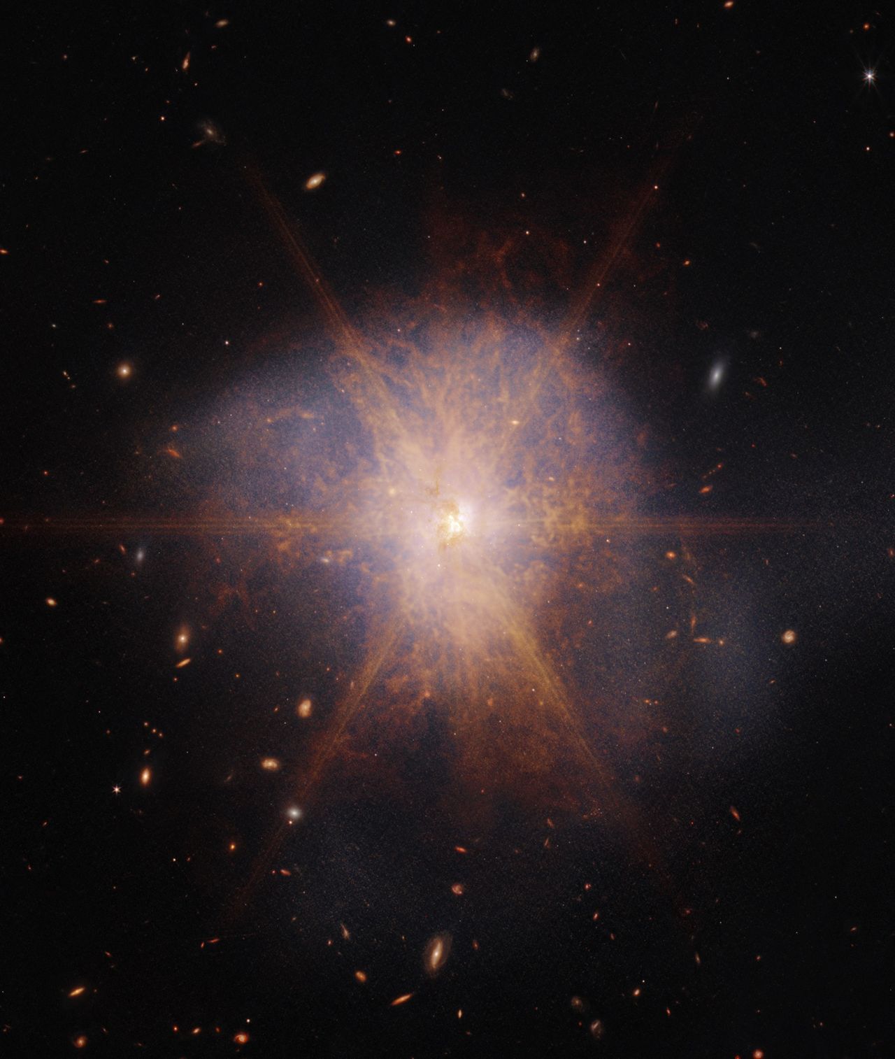 Ogromna gwiazdotwórcza galaktyka w obiektywie Teleskopu Webba. Jest ekstremalnie jasna