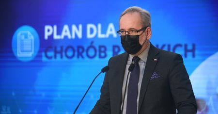 Nowe obostrzenia. Nieoficjalnie: wiemy co z majówką