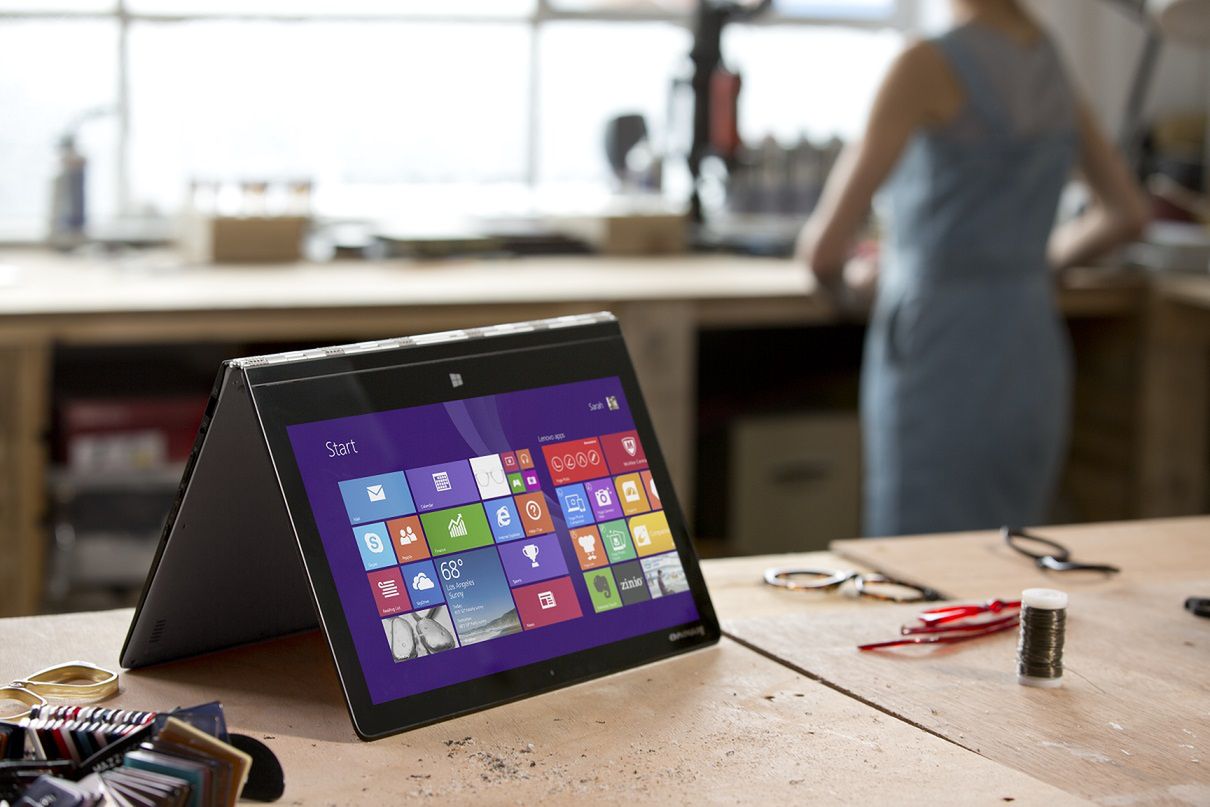 Tablet, laptop, a może urządzenie 2-w-1? Czego potrzebuje nowoczesny student? 11