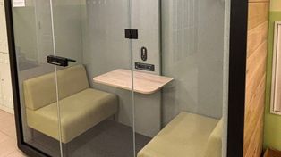 Sandomierz: Nowość w "Ekonomiku" – szkoła ma kabiny akustyczne