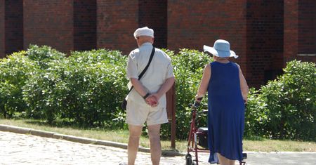 Waloryzacja nie zadowoli emerytów i rencistów? Wiceminister: więcej nie będzie