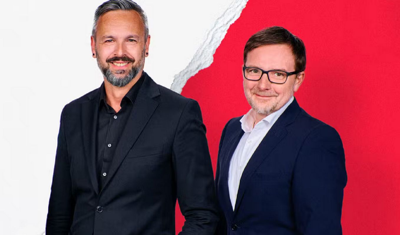 Arkadiusz Gawlak i Zbigniew Kaczmarek awansowali w AMS SA