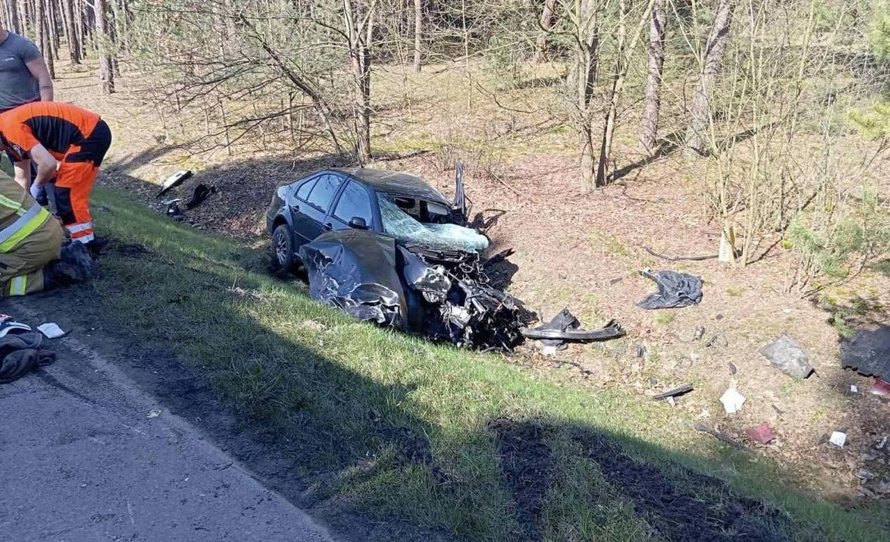 Koszmarny wypadek pod Tarnobrzegiem. W akcji śmigłowiec LPR