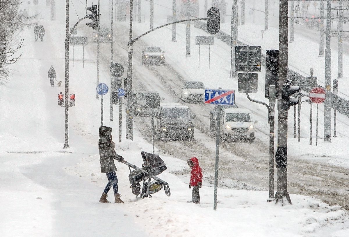 pogoda, prognoza pogody, imgw Potężna śnieżyca nadciąga do Polski. Zaspy na pół metra