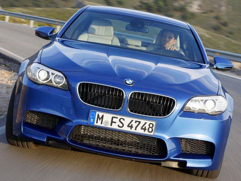 BMW M5 (F10)