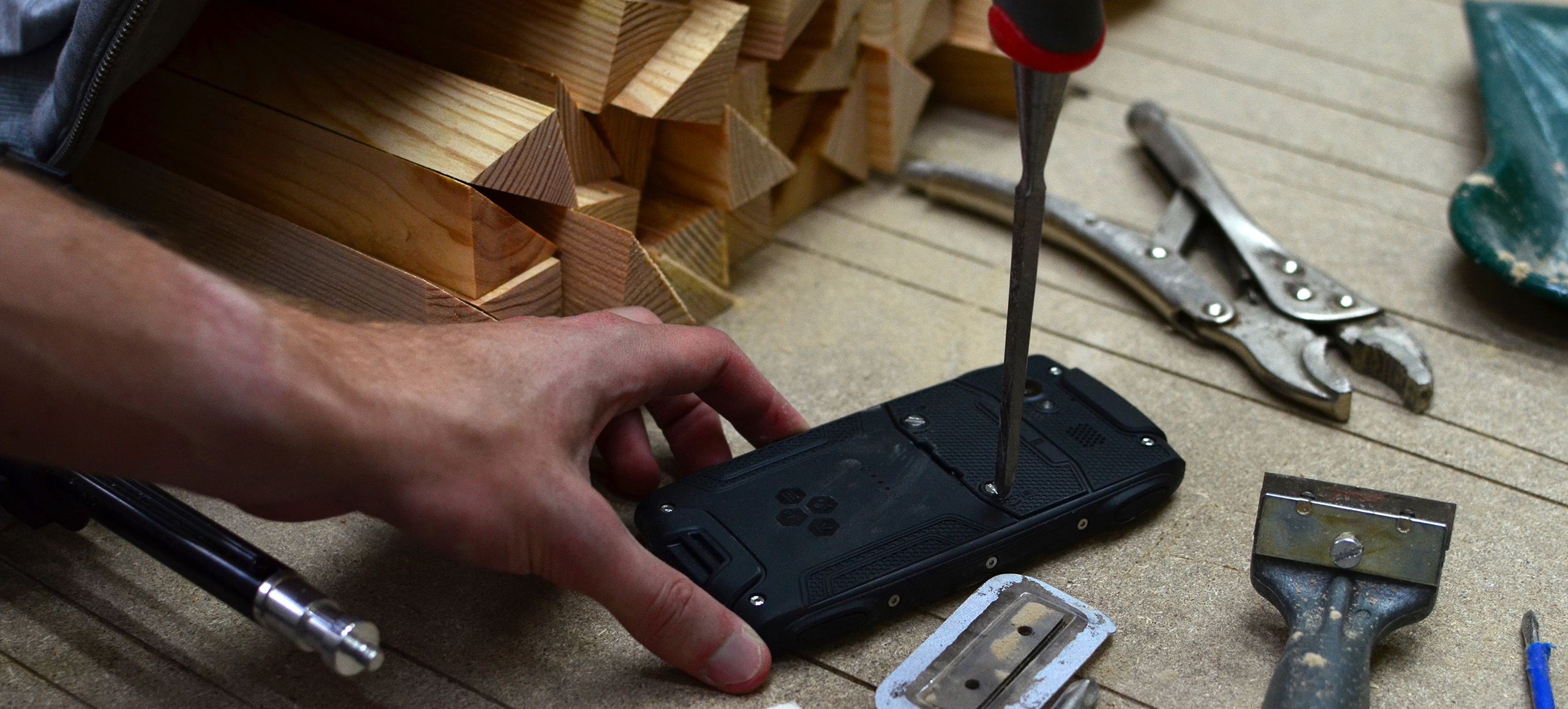 myPhone Hammer Axe M LTE - recenzja i test wytrzymałości 5