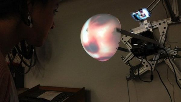 G.I.A. - interaktywny robot z sennego koszmaru [wideo] 1