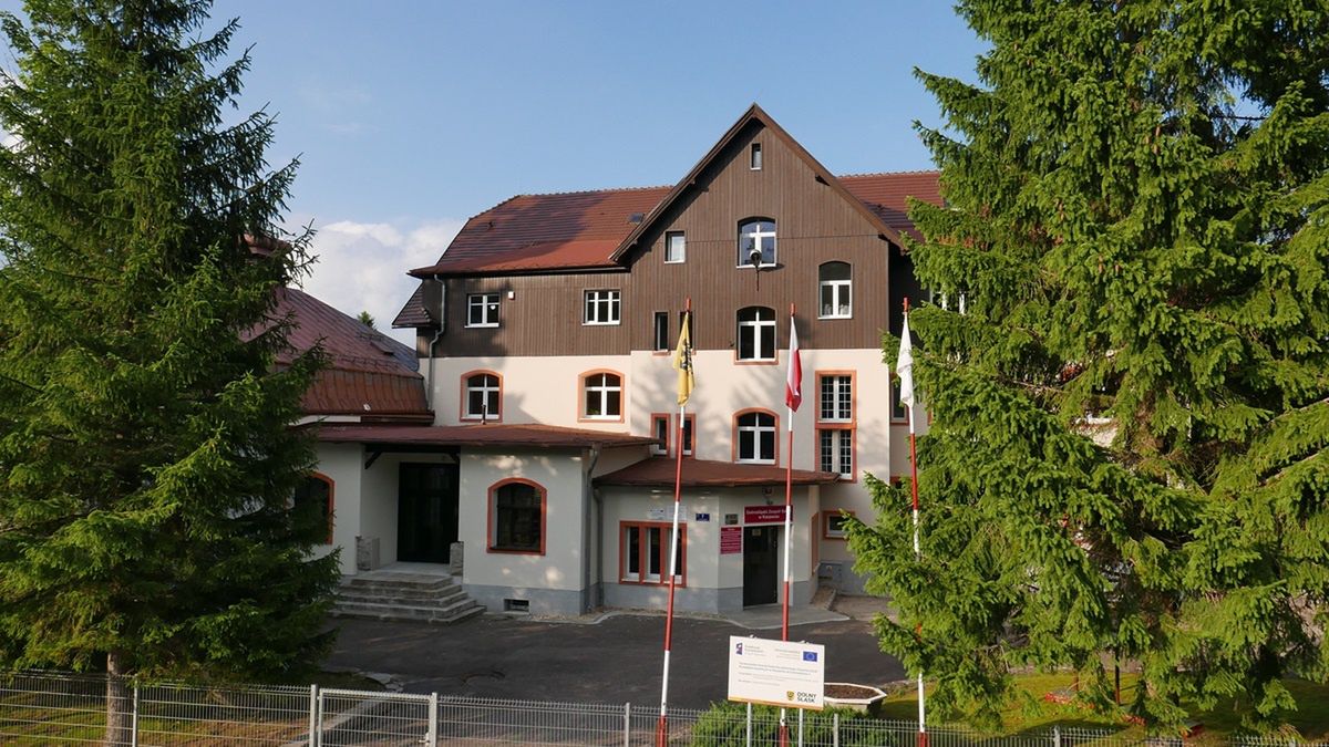 Uczniowie z Karpacza w Egipcie.