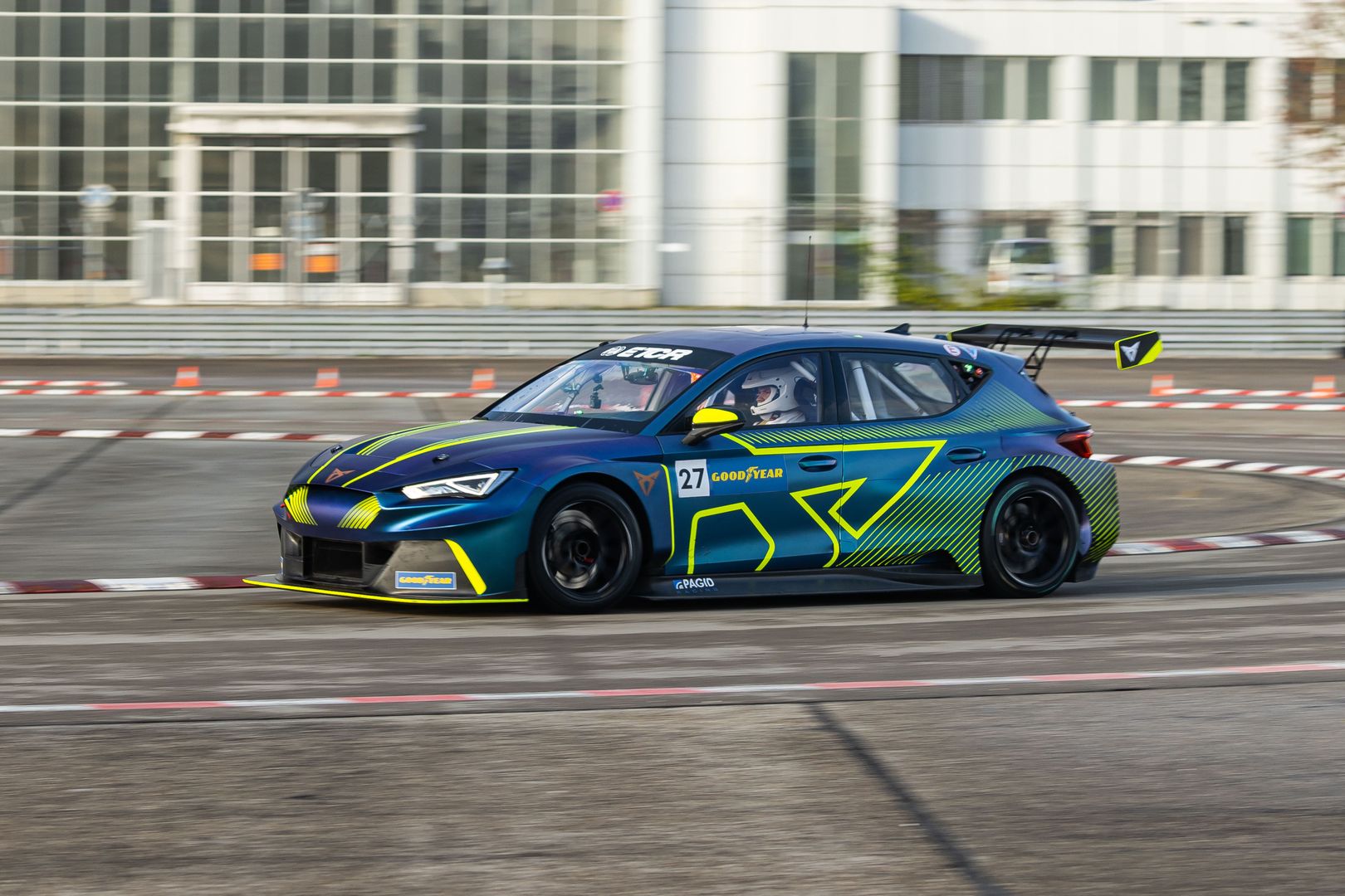 Cupra e-Racer