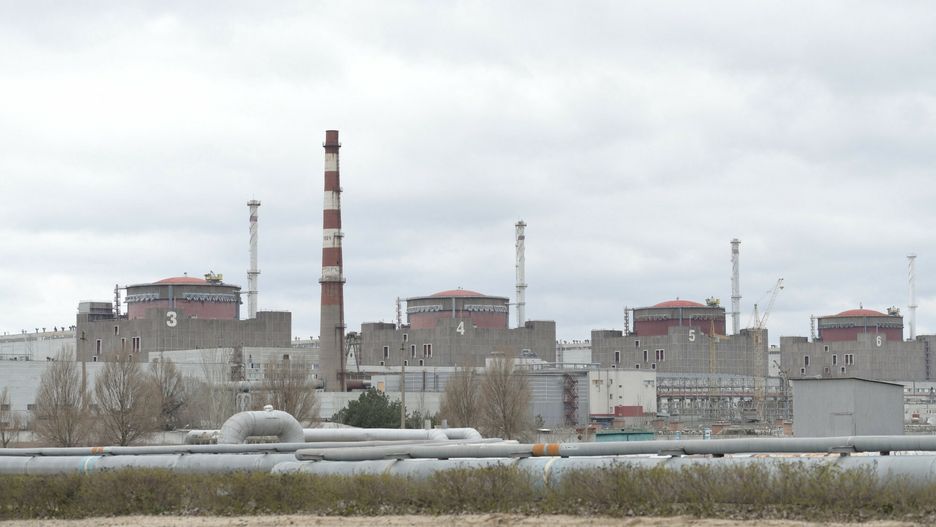 Zaporoska elektrownia atomowa okupowana przez Rosjan 
