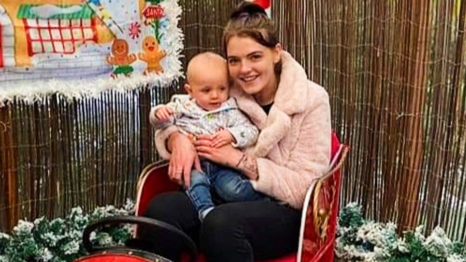 Roczny chłopczyk zmarł z odwodnienia. Obok leżała martwa matka 