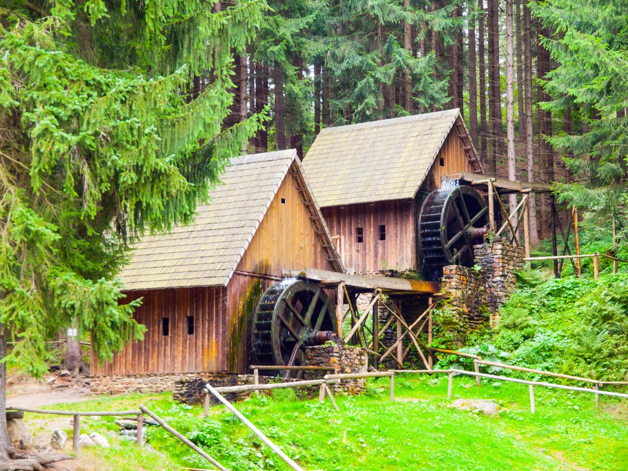 Miasto złota, cudów i skradzionych płaszczy. Tuż a polską granicą