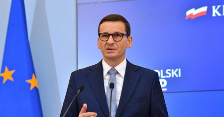 Spór z KE. Premier Morawiecki komentuje. Mówi o praworządności w UE