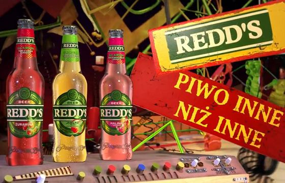 Koncert reggae reklamuje piwo Redd’s w nowych butelkach (wideo)