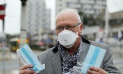 Prof. Krzysztof Simon otrzymuje groźby. Sprawą zajęła się policja