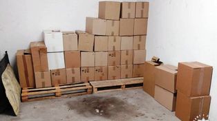 Kielce: Wynajął garaż i ukrył w nim 30 tysięcy paczek nielegalnych papierosów