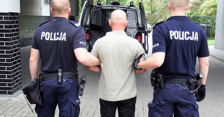 Zamordował maczetą swoich znajomych. Wkrótce stanie przed sądem