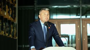 Piesiewicz odpowiada na zarzuty. "Też dałem się oszukać"