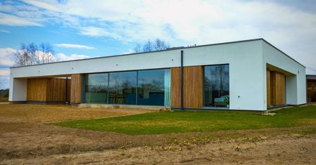 Dom weekendowy z prywatnym SPA. Prawie 200 mkw. za mniej niż milion złotych