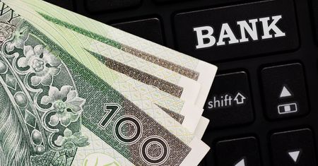 Miał zarobić, a stracił 6500 złotych
