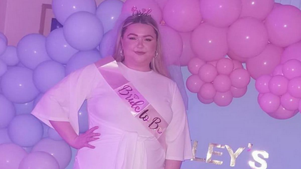 Kayley podczas swojego wieczoru panieńskiego