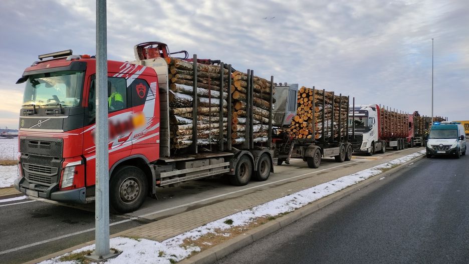 Jeden z kierowców miał pracować 36 godzin