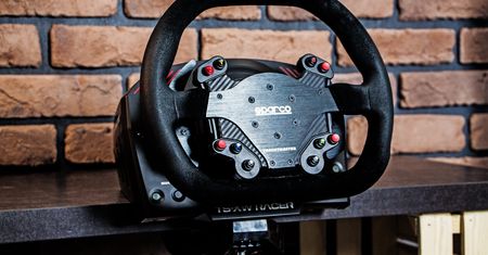 Thrustmaster TS-XW Racer Sparco P310 Competition Mod – i Ty możesz zostać fanem wyścigów