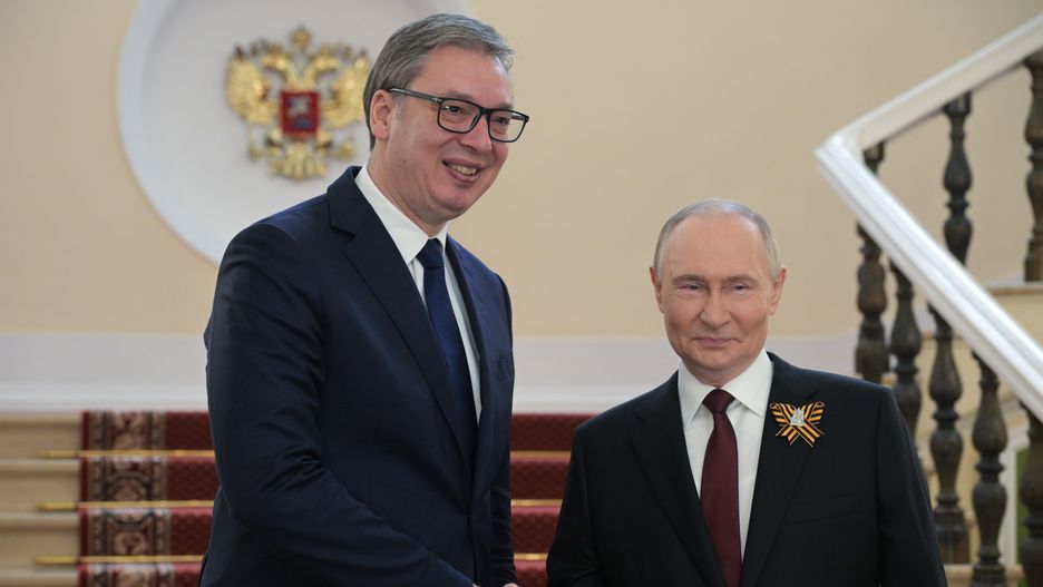 80th Victory Day observed in Moscow
epa12085506 A handout photo made available by Photo Host Agency RIA Novosti shows President of Russia Vladimir Putin welcoming the President of Serbia Aleksandar Vucic (L) in the Kremlin before the Victory Day military parade, marking the 80th anniversary of victory in the Great Patriotic War, on the Red Square in Moscow, Russia, 09 May 2025. Russia marks the 80th anniversary of the victory in World War II over Nazi Germany and its allies. The Soviet Union lost 27 million people in the war.  EPA/ALEXEY NIKOLSKIY / HOST PHOTO AGENCY RIA NOVOSTI / HANDOUT  HANDOUT EDITORIAL USE ONLY/NO SALES 
Dostawca: PAP/EPA.
ALEXEY NIKOLSKIY / HOST PHOTO AGENCY RIA NOVOSTI / HANDOUT
celebrations, politics, victory day
