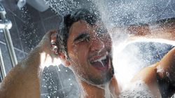 Zauważyłeś pod prysznicem? To może być wczesny objaw demencji