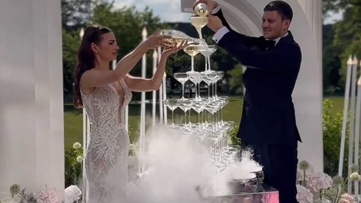 Dawid Kownacki z żoną