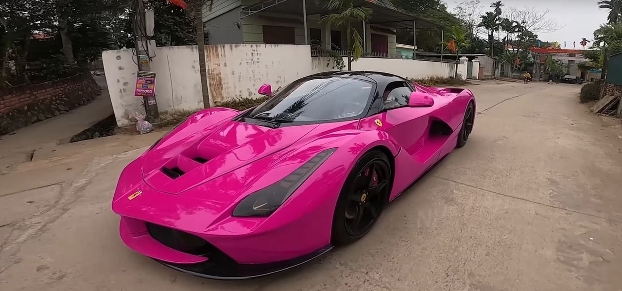 Tak wygląda replika laferrari w wydaniu konstruktorów z Wietnamu