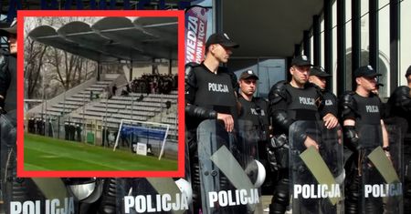"Niczego lepszego nie zobaczycie". Kibice nagrali policję na stadionie