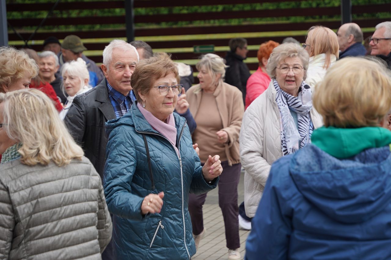Taneczne środy dla Seniorów i seniorek, Piła, seniorzy